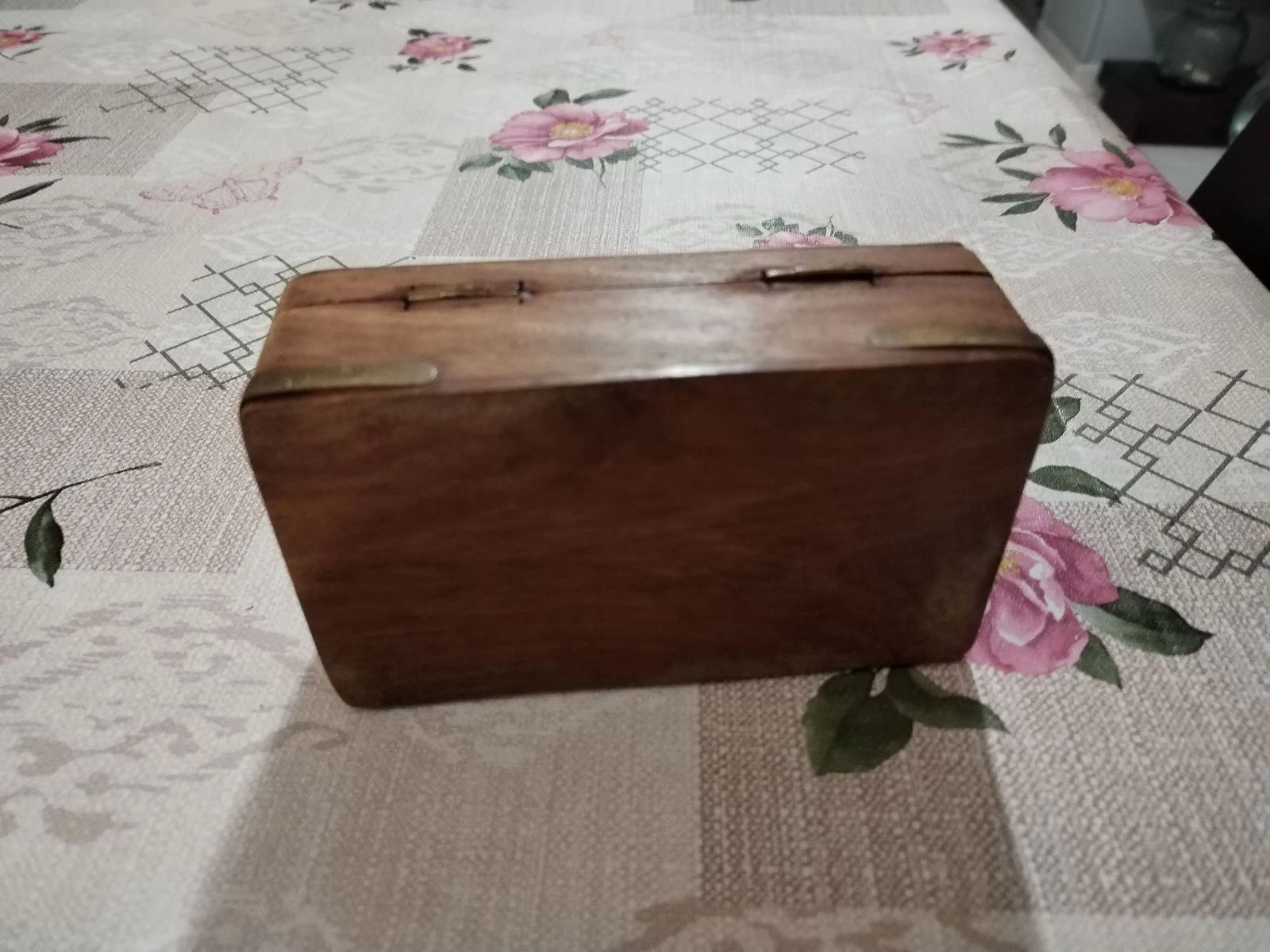 Hermosa caja antigua de la marina en madera maciza de castaño o exótica y latón. – photo 8